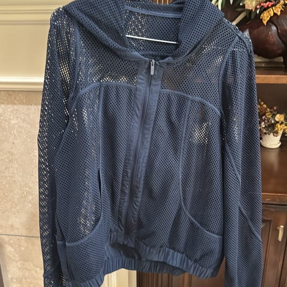 Women’s Lululemon Relaxed Fit Mesh Jacket True Navy Sz 10 - Picture 2 of 7